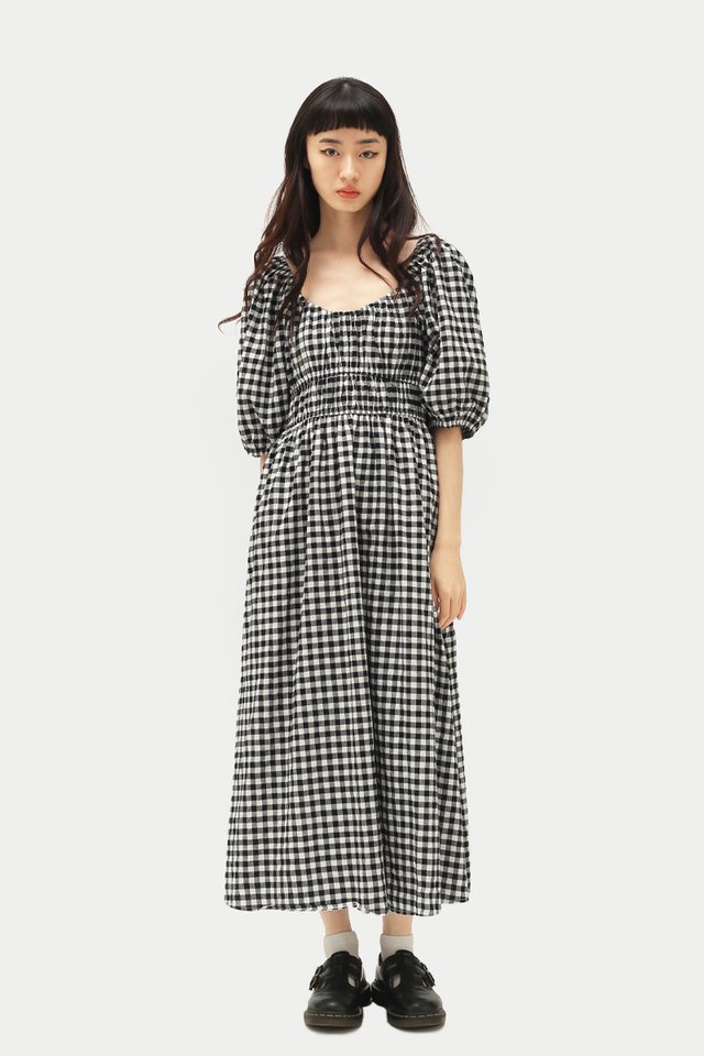 THEA GINGHAM PUFF SLEEVES DRESS IN WHITE/BLACK