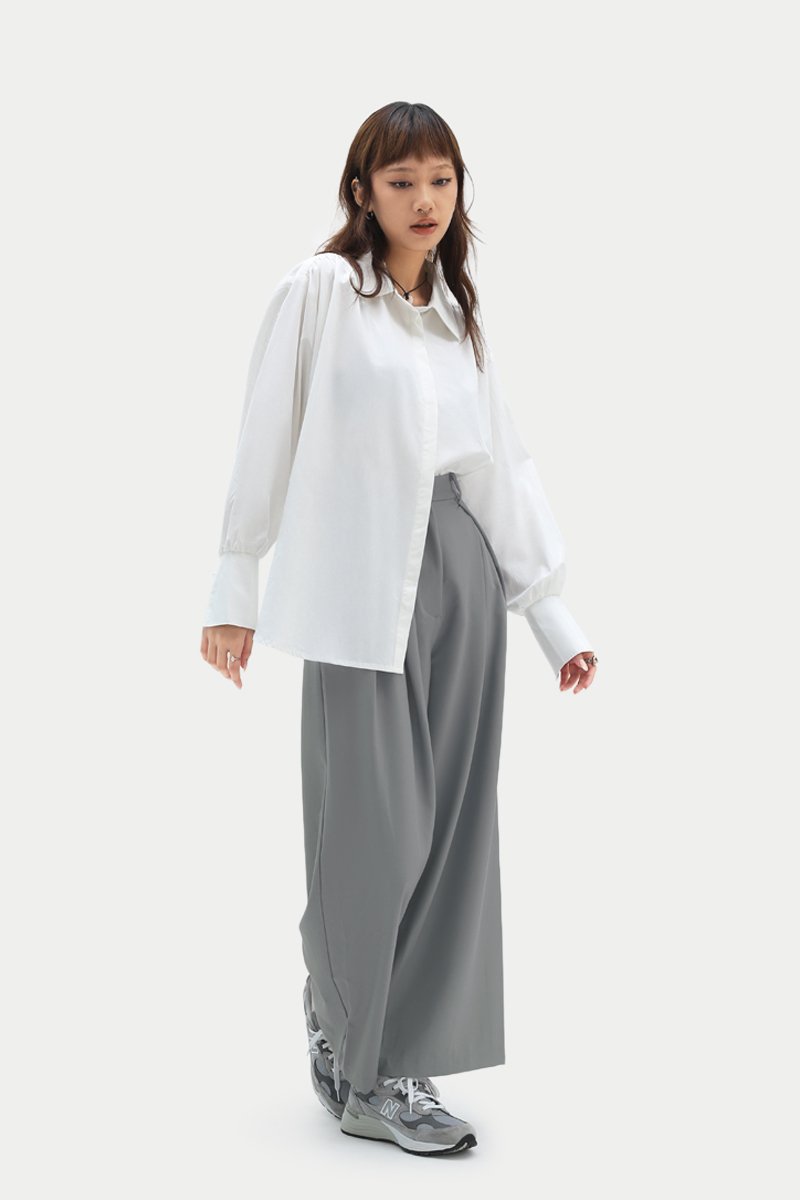 JINNI RUCHED OVERSIZED SHIRT IN WHITE