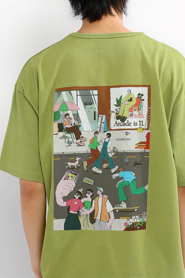 "ARCADE AVENUE" BOXY-FIT TEE IN MATCHA