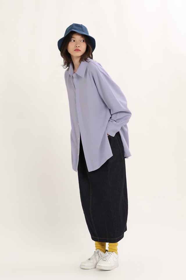BRAELYN LINEN OVERSIZED SHIRT IN LILAC