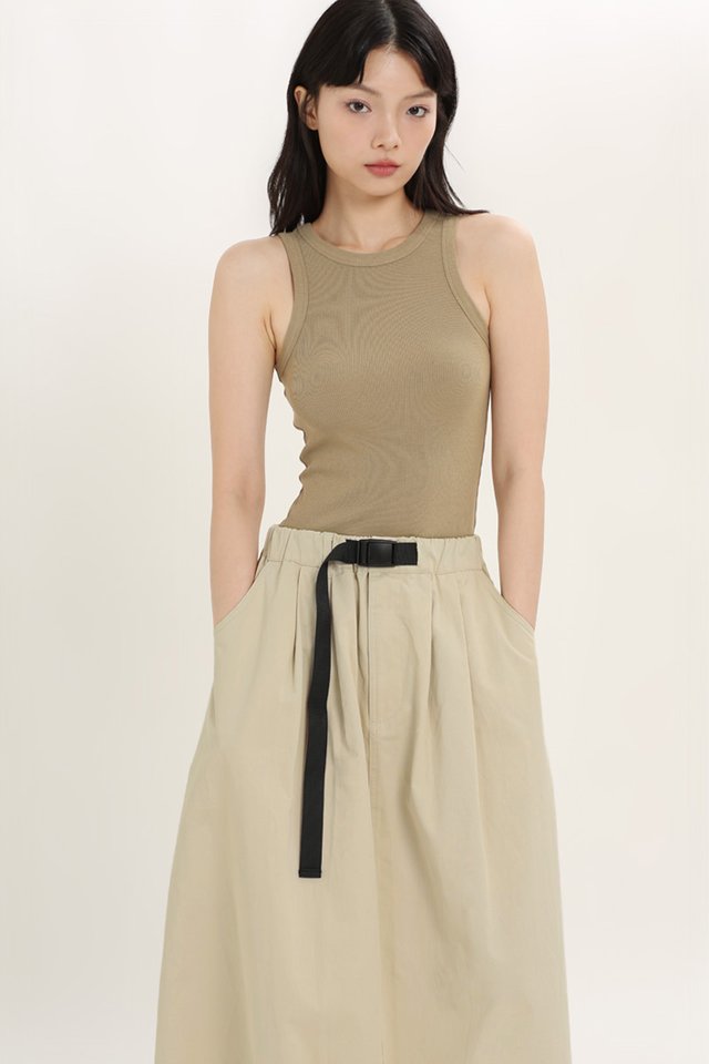 HIROKO TWILL BELTED SKIRT IN IVORY