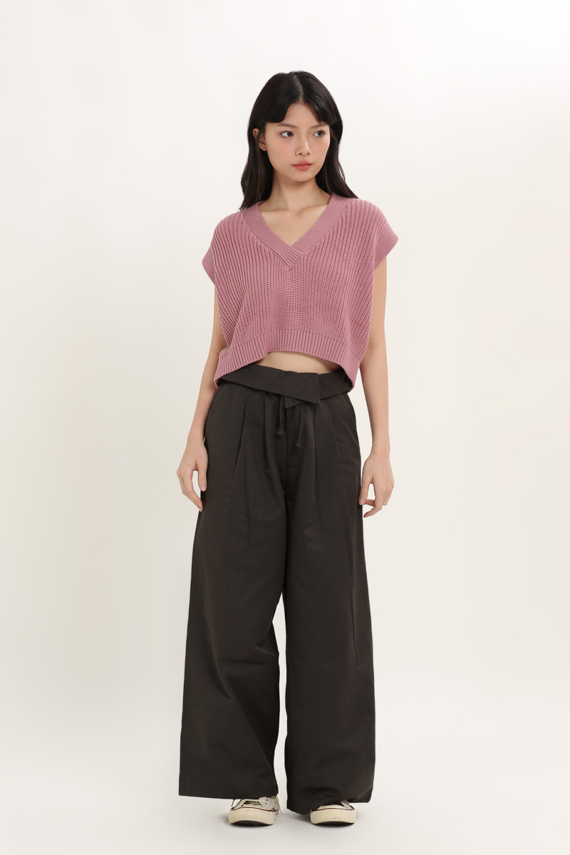 GALEN FOLDOVER DRAWSTRING PANTS IN CHARCOAL