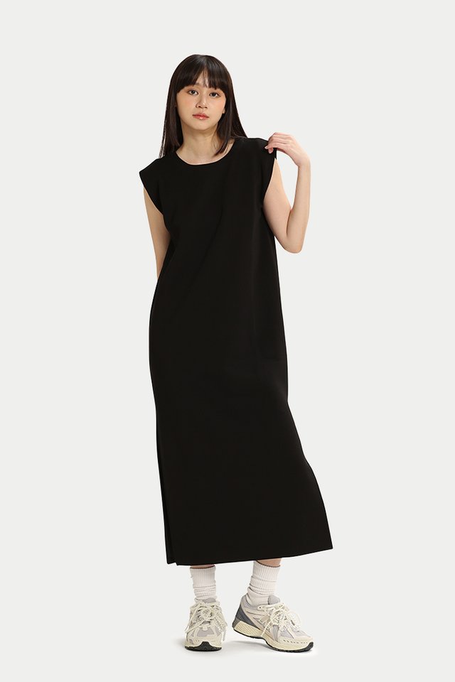 CLYDE EVERYDAY DRESS IN BLACK