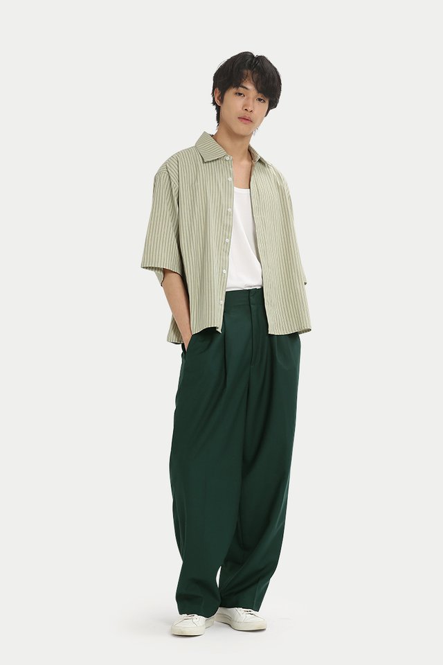 ISSE STRIPED CROPPED SHIRT IN SAGE
