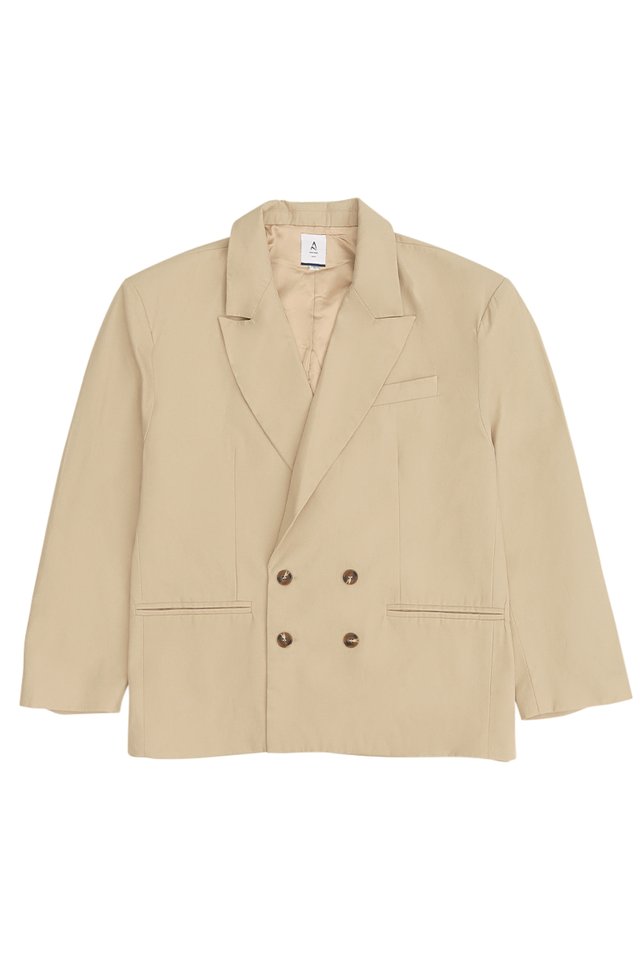 JOSS CROPPED DOUBLE-BREASTED BLAZER IN SAND