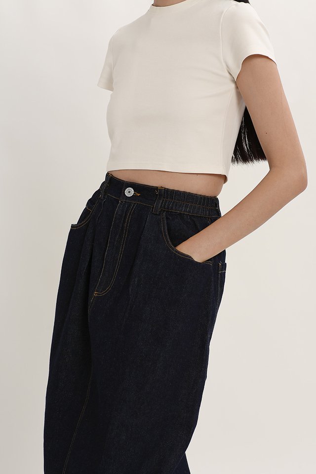 MAVIS DENIM COCOON SKIRT IN DARK WASH