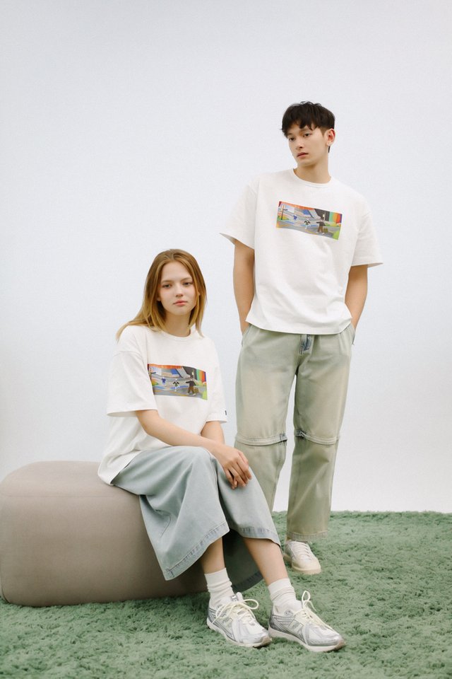ARCADE X ALCHEMIST FEATURING FABLENAUT & FRIENDS BOXY-FIT TEE IN WHITE