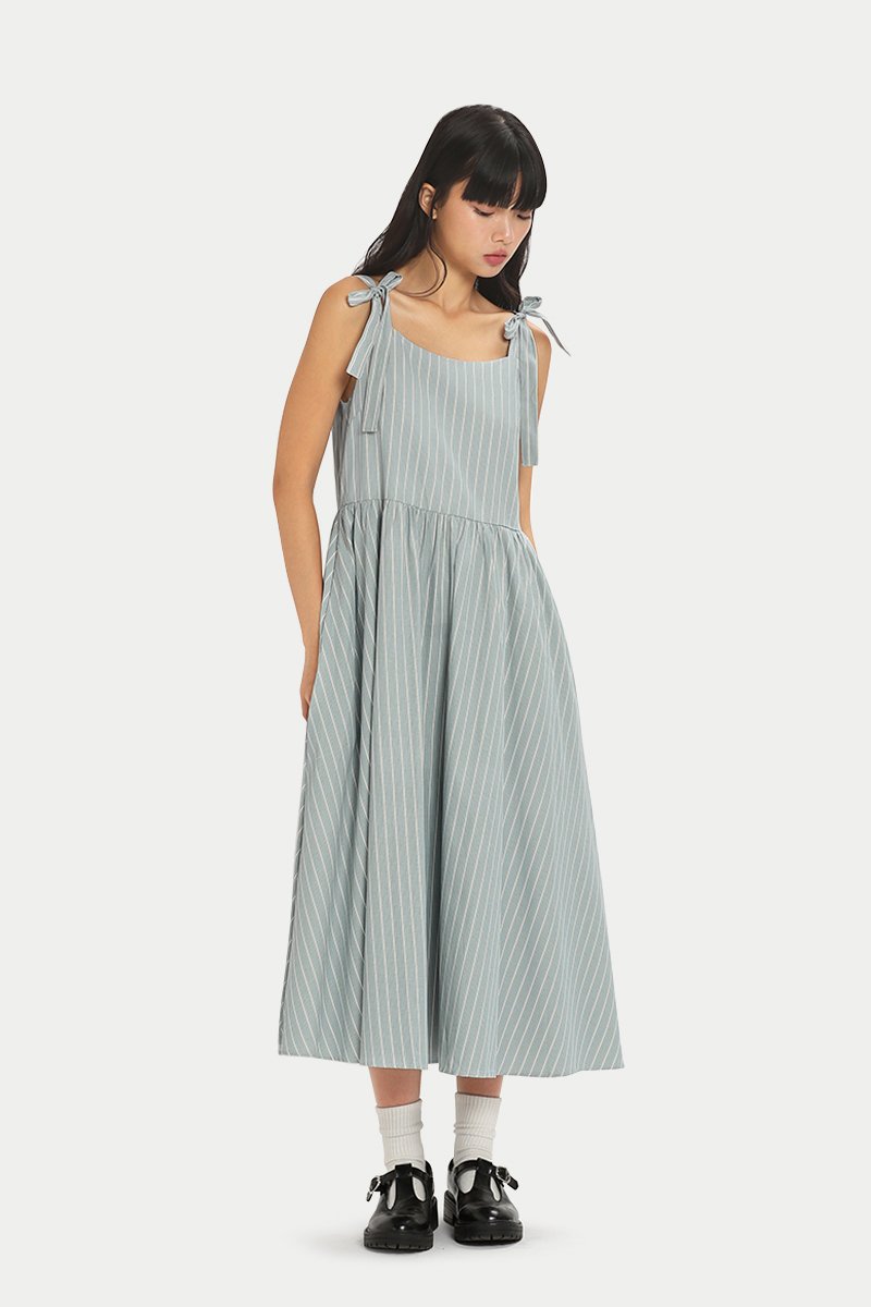 Back Ribbon Midi Dress