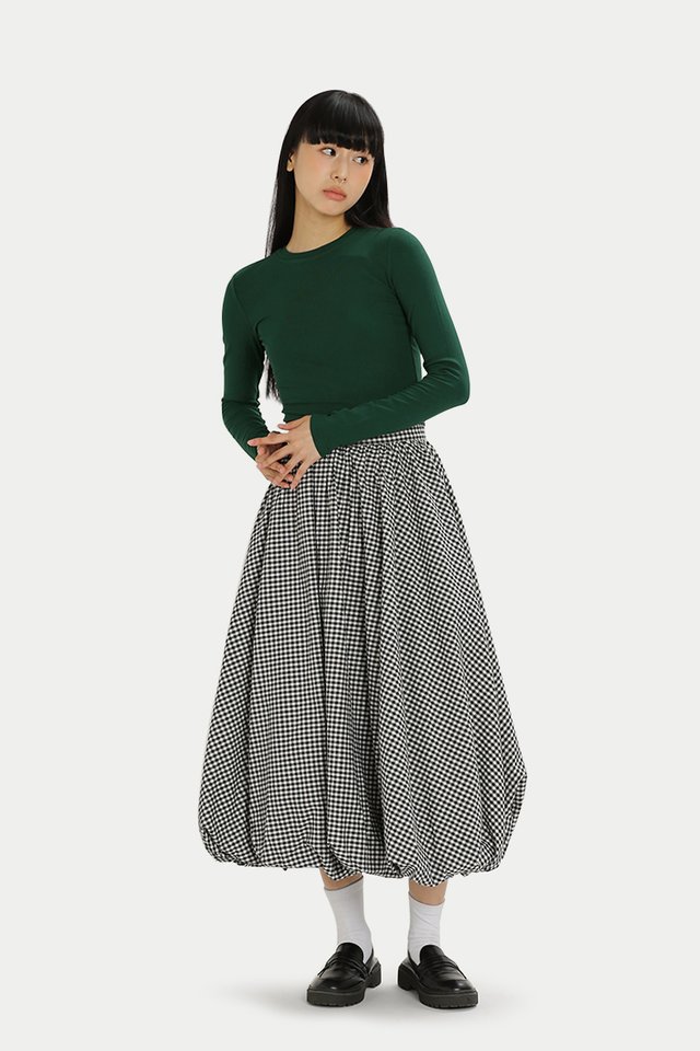 EMMIE CHECKERED CLOUD SKIRT IN WHITE/BLACK