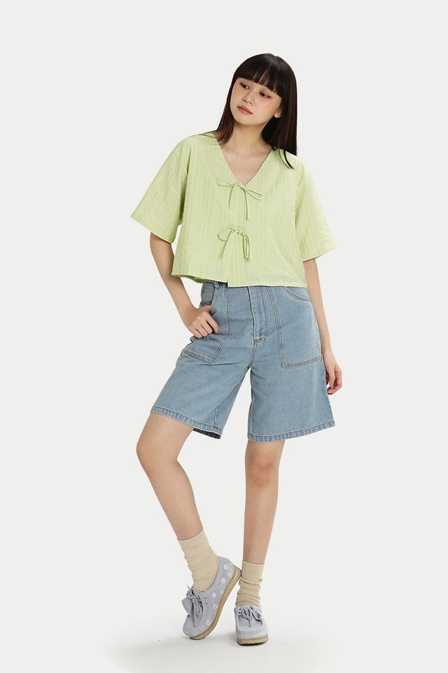 FINNEY TEXTURED STRIPE TIE BLOUSE IN APPLE