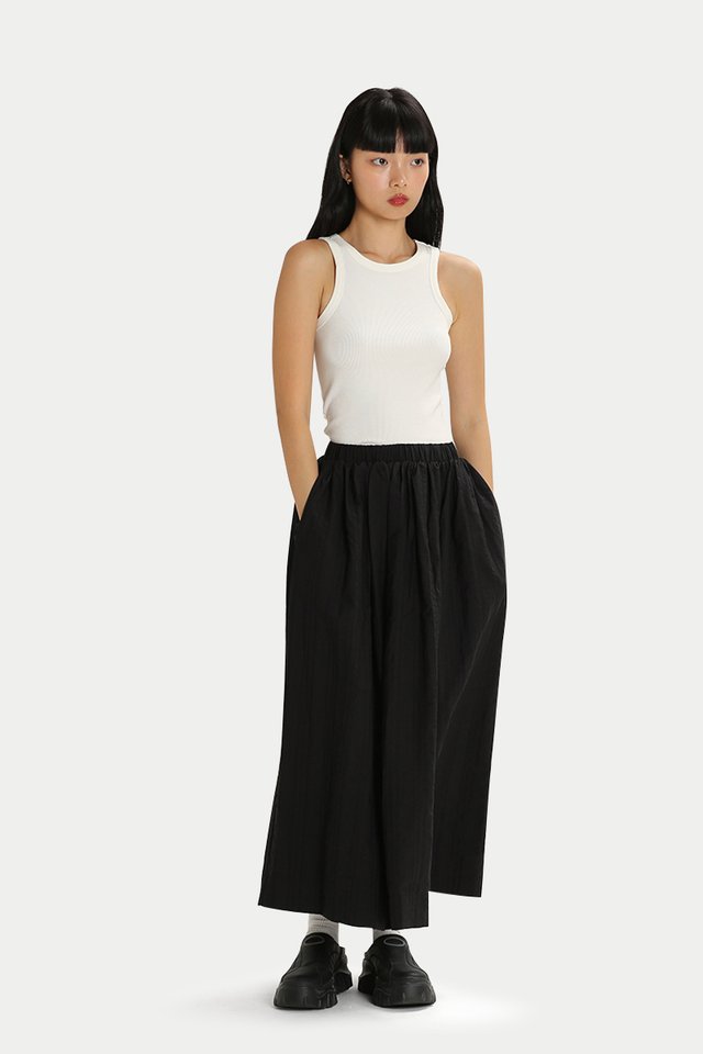 NADINE TEXTURED STRIPE FLARE SKIRT IN BLACK