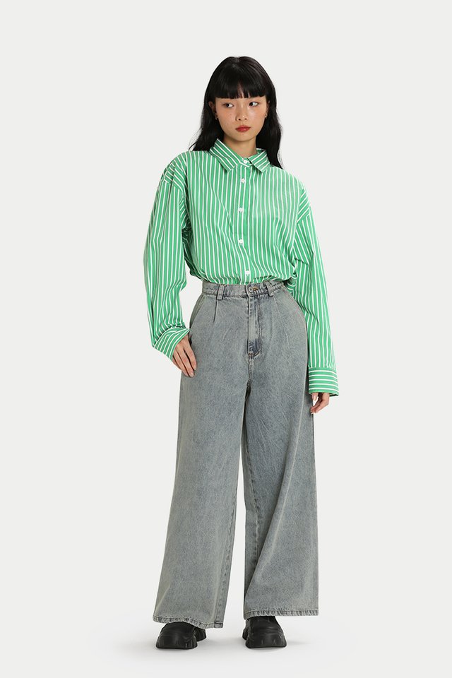PEYTON STRAIGHT LEG DENIM JEANS IN VINTAGE WASH