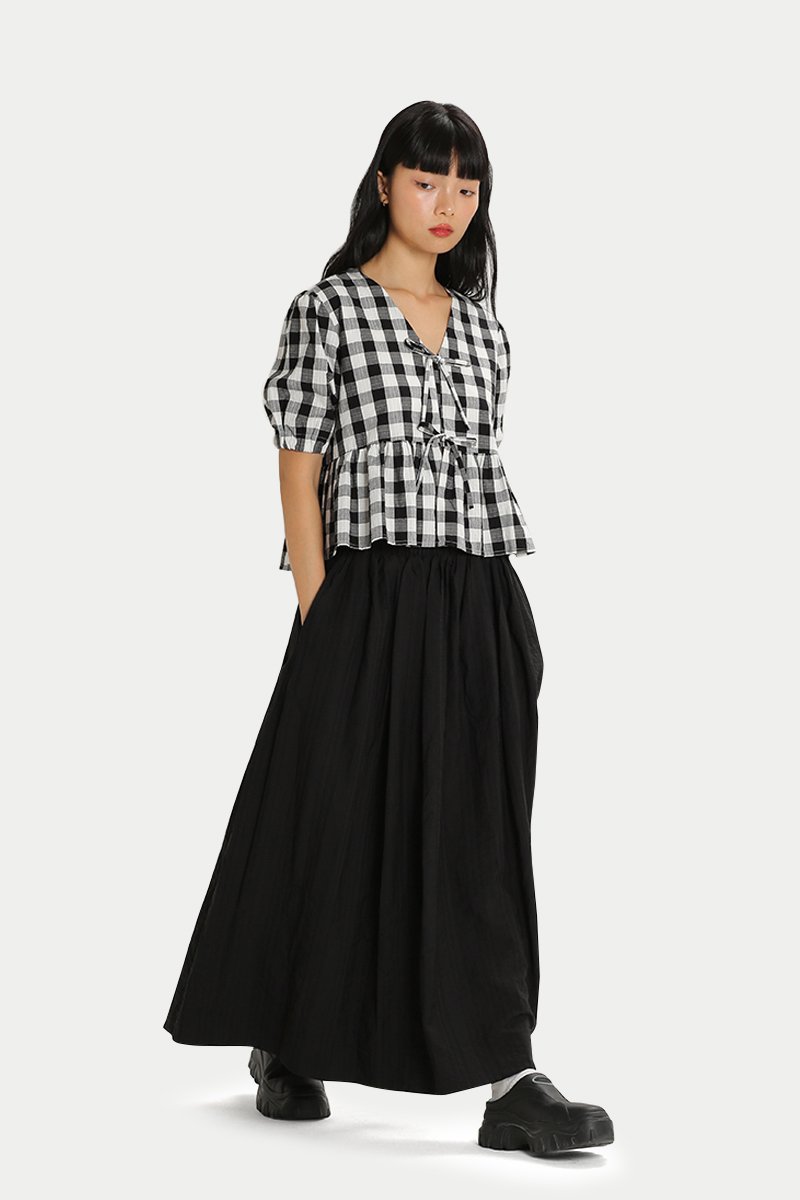 nadine_textured_stripe_flare_s