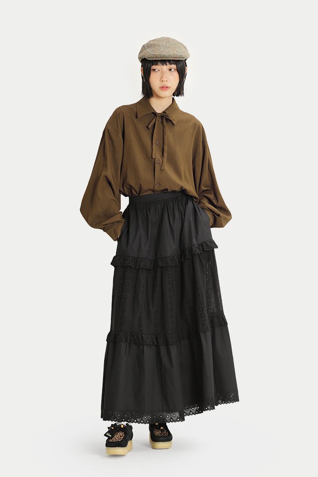 EULA BRODERIE TIER SKIRT IN BLACK