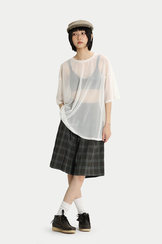 JUNKO CHECKED BERMUDAS IN WALNUT