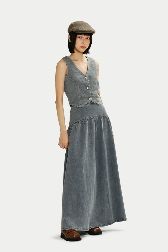 RHETT DENIM MIDI SKIRT IN VINTAGE WASH