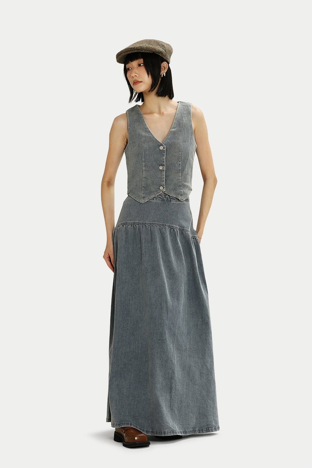 RHETT DENIM MIDI SKIRT IN VINTAGE WASH