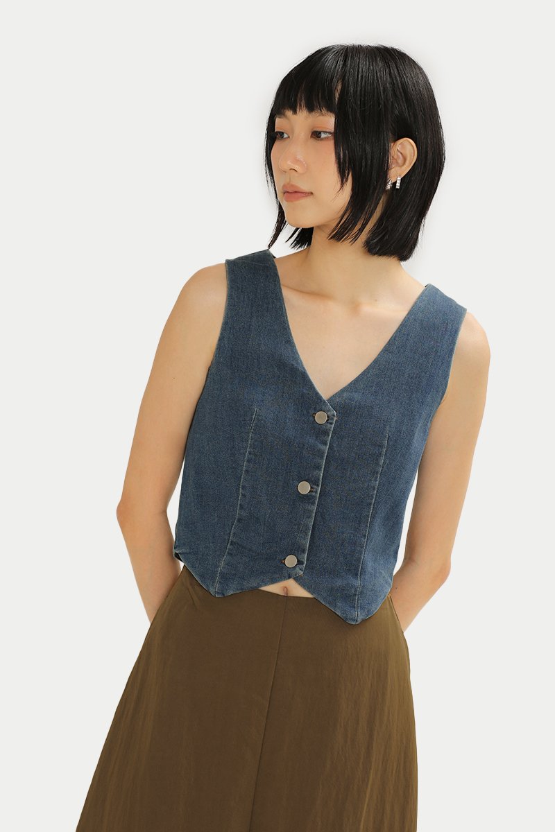 cole_denim_fiited_vest_in_mid_