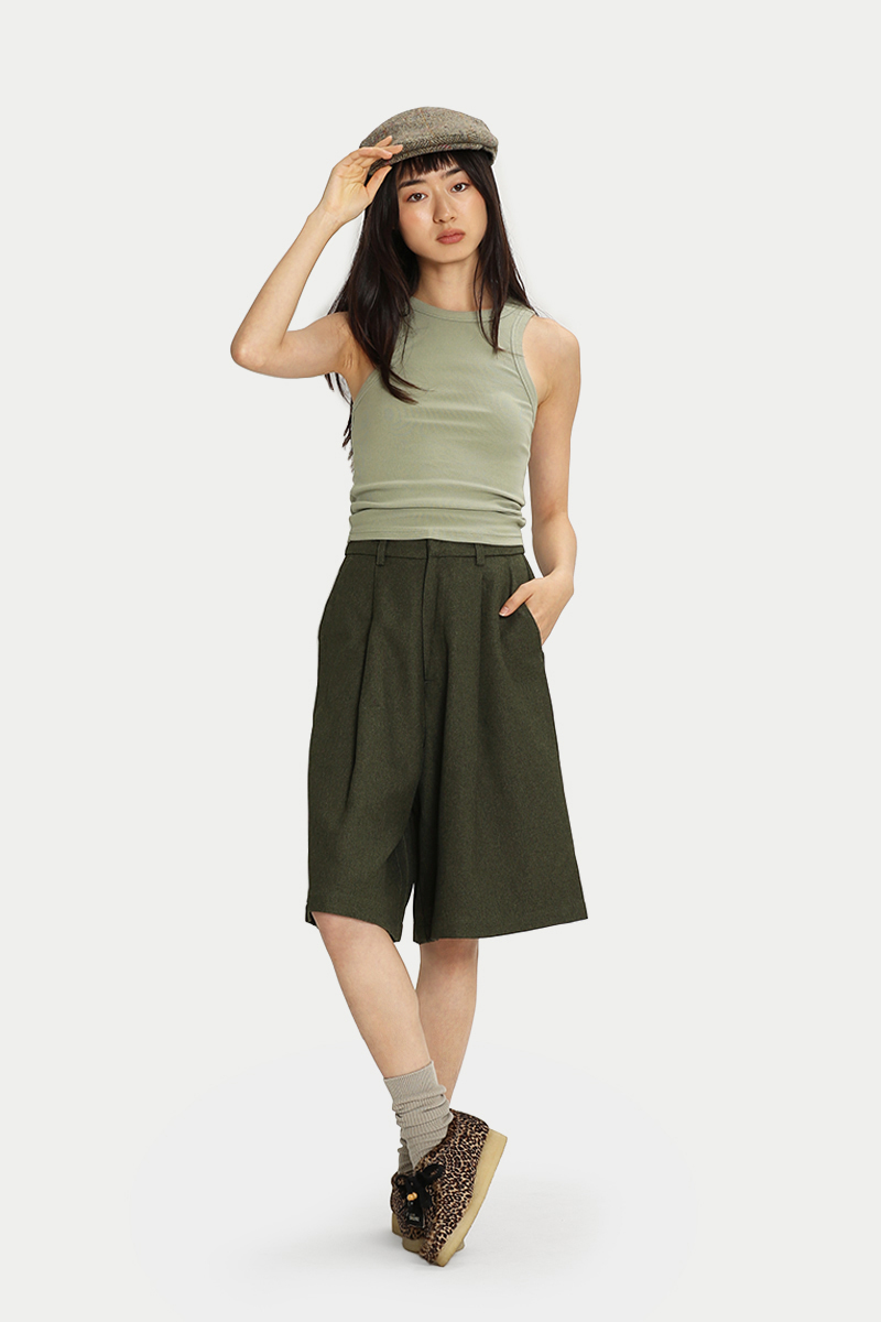 JUNKO SUIT BERMUDAS IN MATCHA