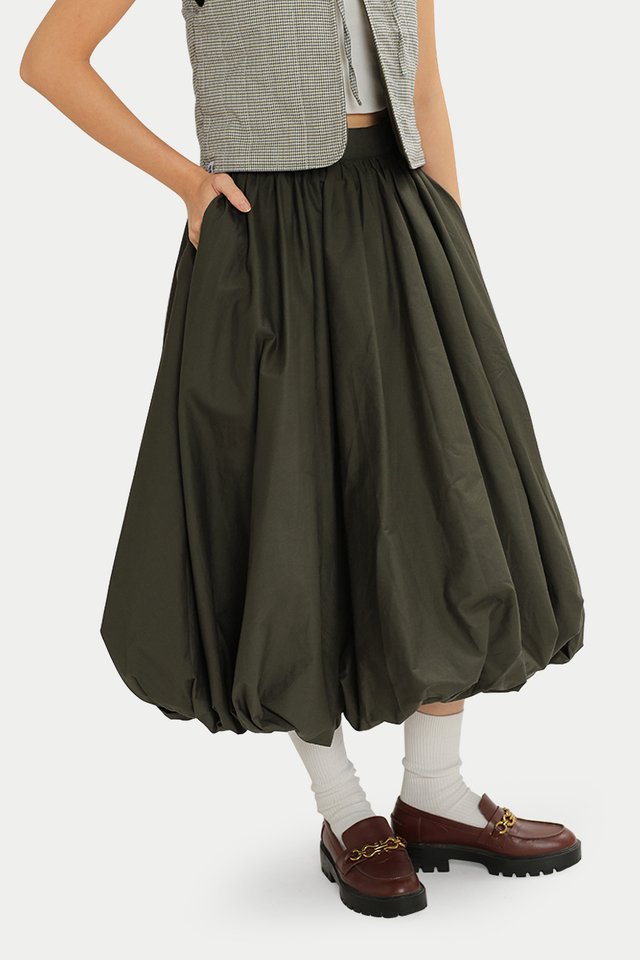 EMMIE CLOUD SKIRT IN OLIVE