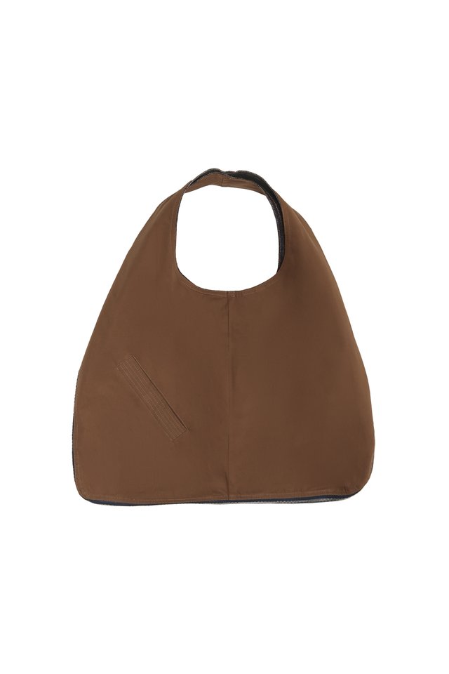 KOEN REVERSIBLE VEST BAG IN DARK WASH/ESPRESSO