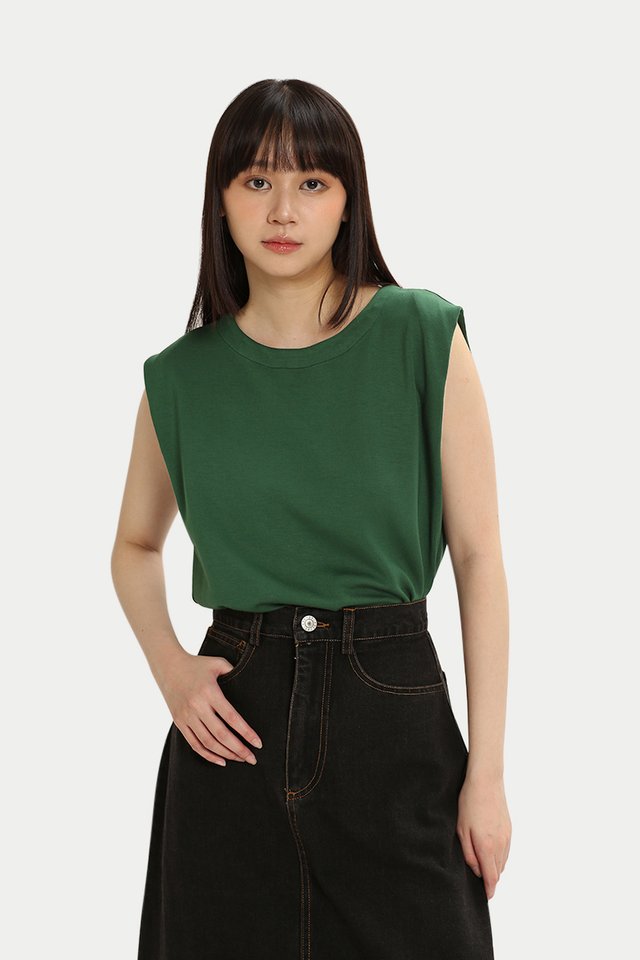 CARTER EVERYDAY TOP IN GREEN