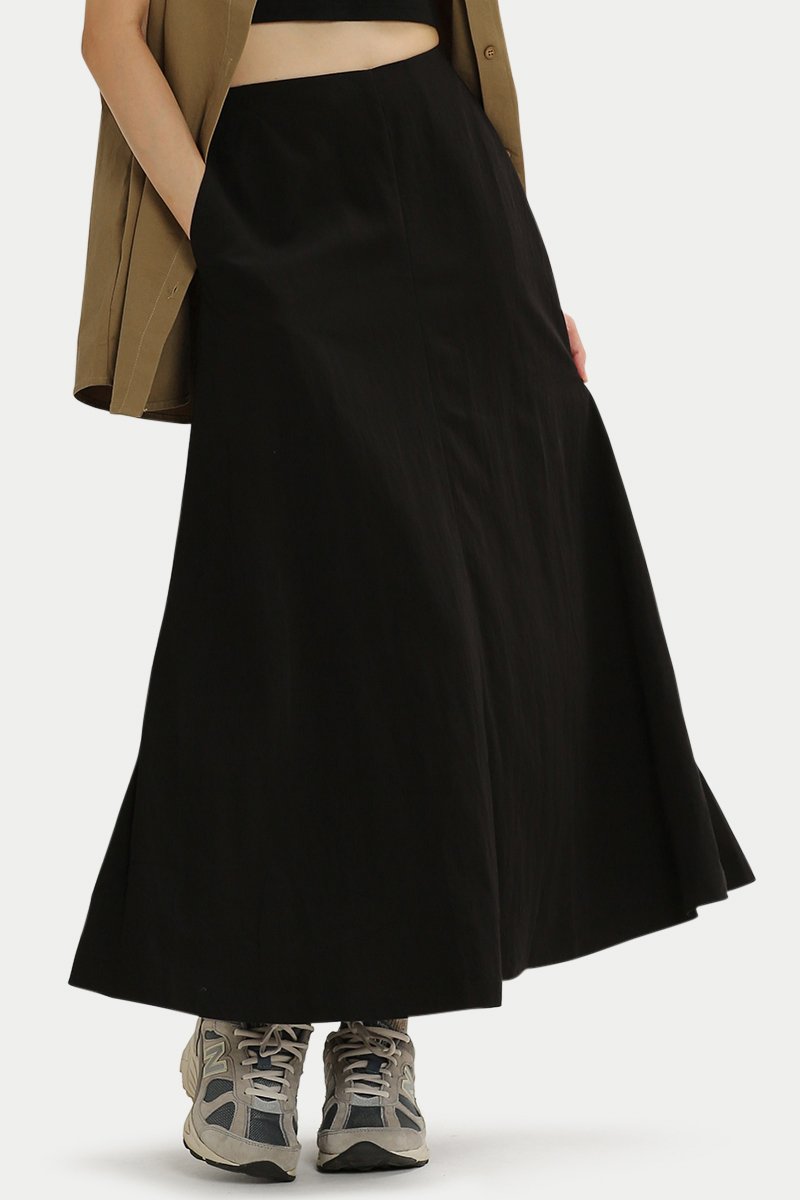 zya_panelled_flare_skirt_in_bl