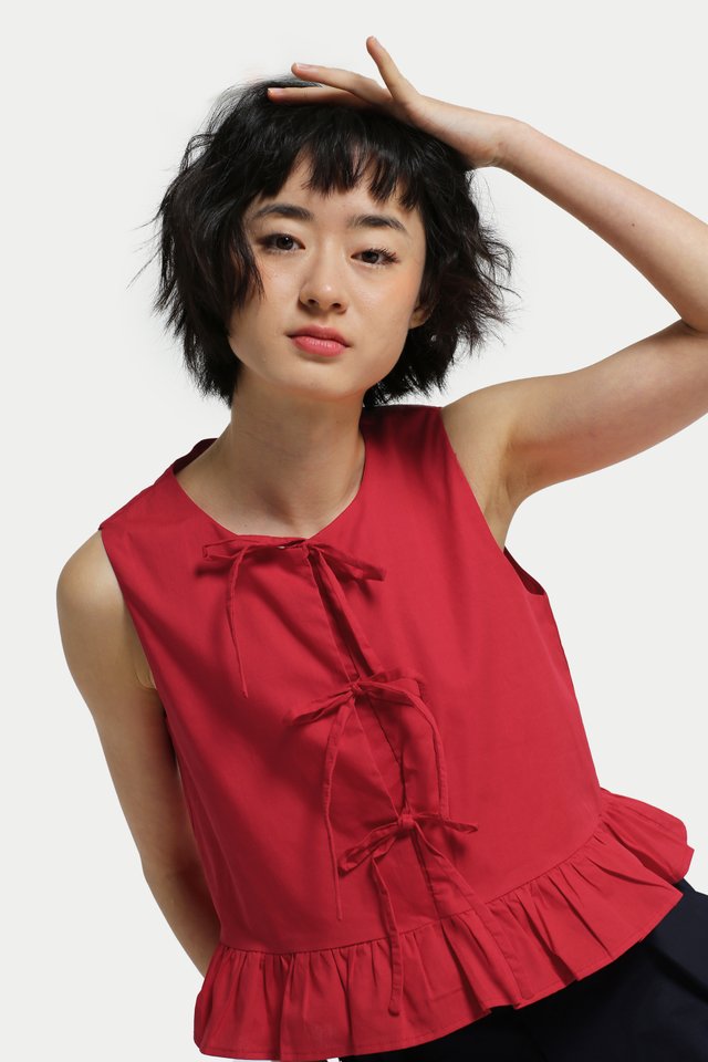 CARRIE RIBBON TIE FRILL TOP IN RED