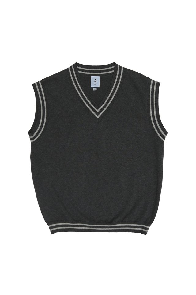 LYON KNITTED VEST IN CHARCOAL