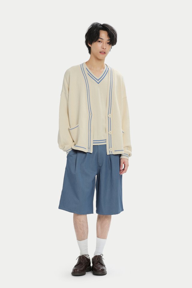 WARREN ELASTIC WAIST PLEATED SHORTS IN MID BLUE