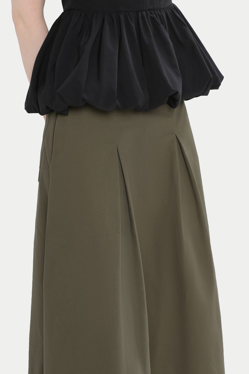 kieria_twill_panel_midi_skirt_
