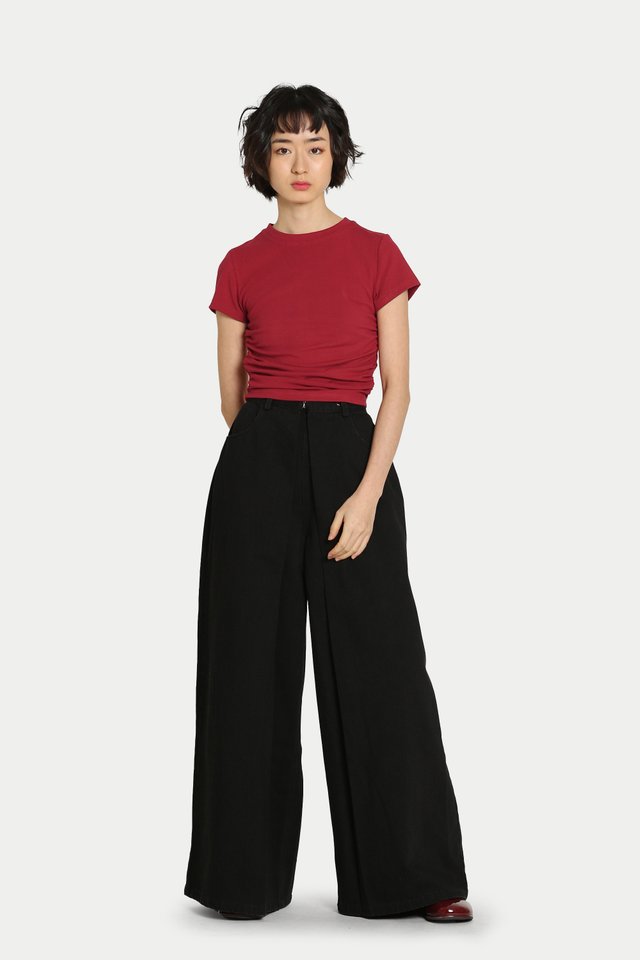 CARTNEY CENTER HOOK DENIM JEANS IN BLACK WASH