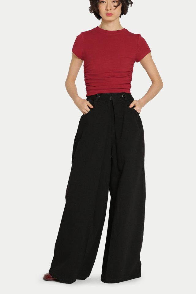 CARTNEY CENTER HOOK DENIM JEANS IN BLACK WASH