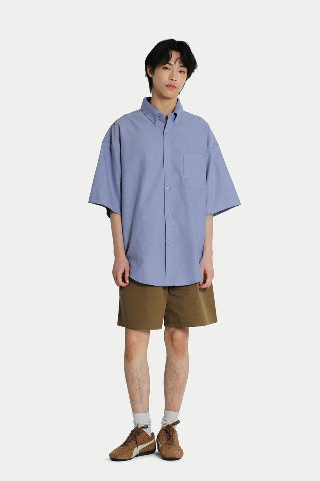 KITT PLEATED TWILL SHORTS IN MOCHA