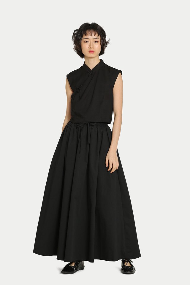JADE CHEONGSAM CROP TOP IN BLACK
