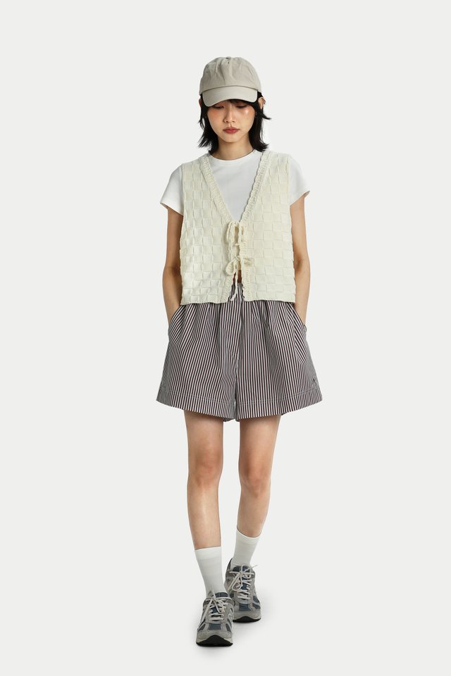ASTOR CHECKERED KNIT TIE VEST IN WHIPPED CREAM