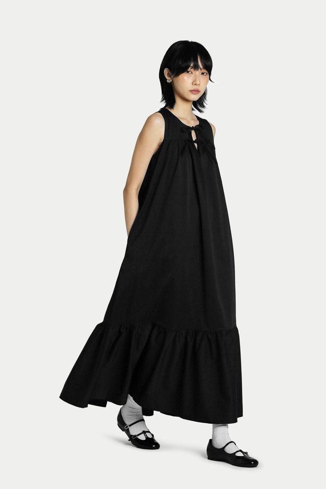 CALIE DOUBLE TIE TIERED DRESS IN BLACK
