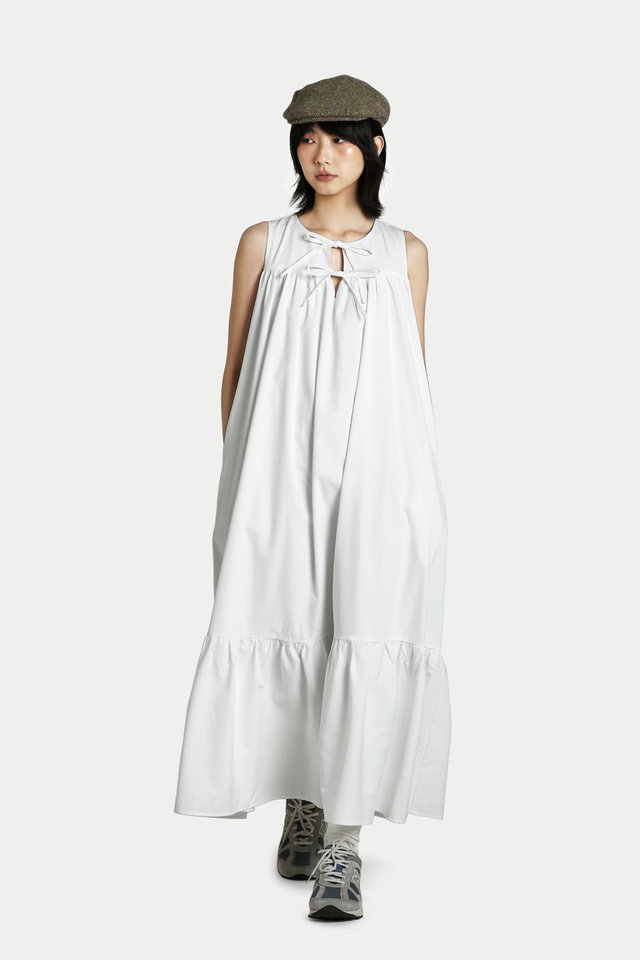CALIE DOUBLE TIE TIERED DRESS IN WHITE