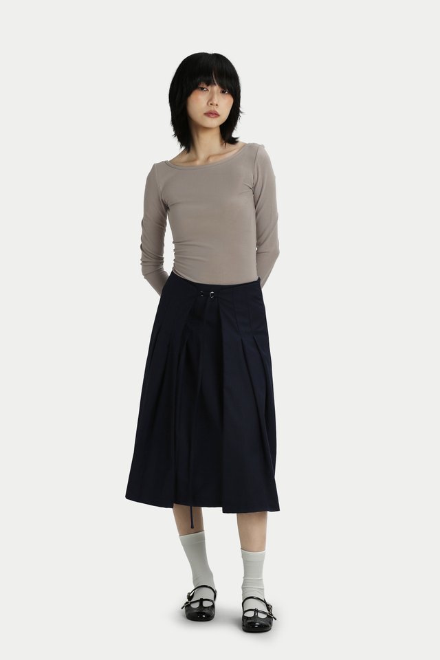 DIONE LONG LINE U-BACK TOP IN ALMOND