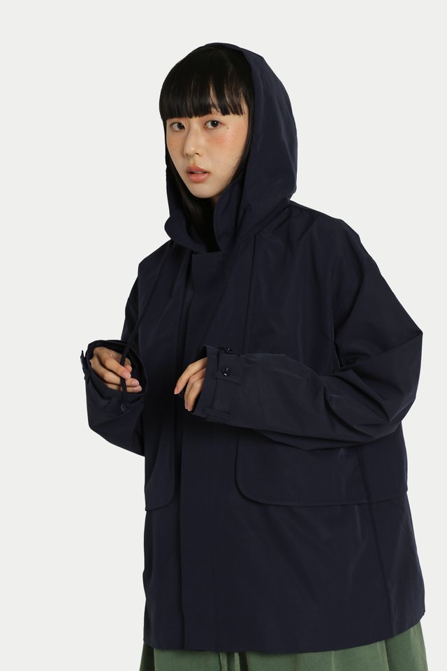 WILLDER HOODED PARKA IN NAVY