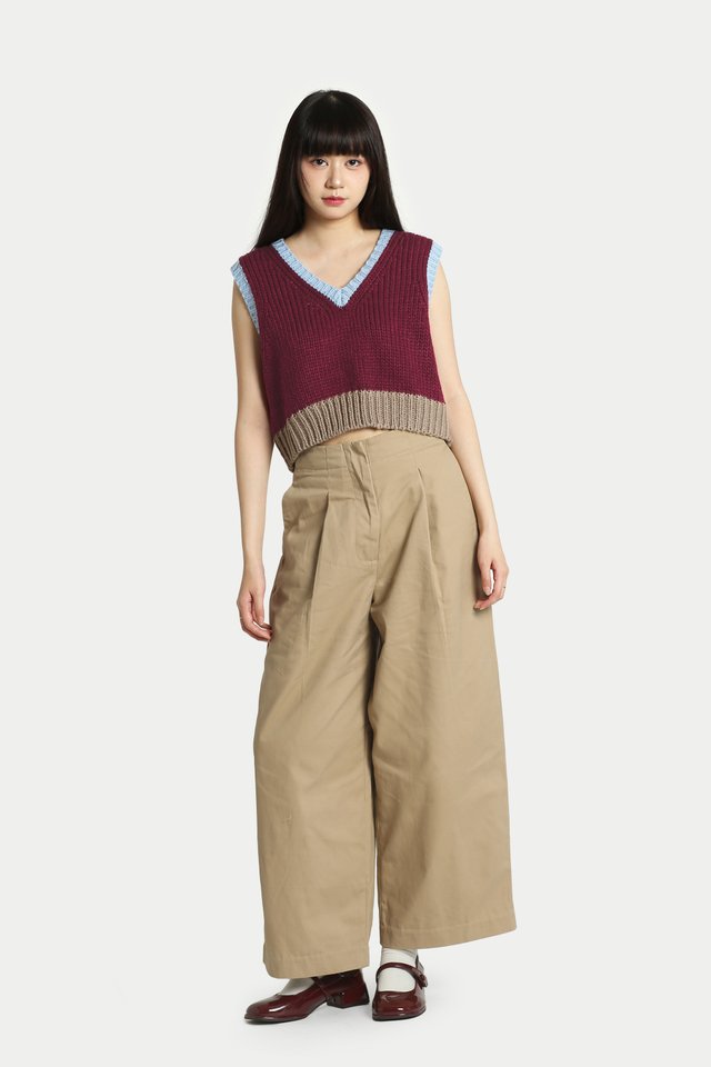 MICHI COLOUR BLOCK KNITTED VEST IN MULBERRY SKIES