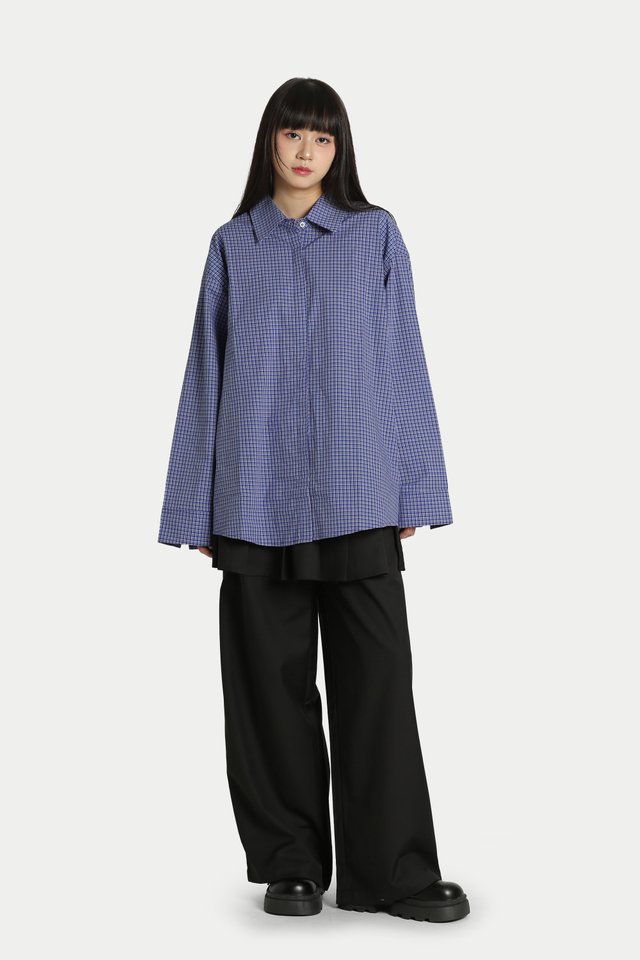 ESME OVERSIZED SHIRT IN COBALT CHECKS