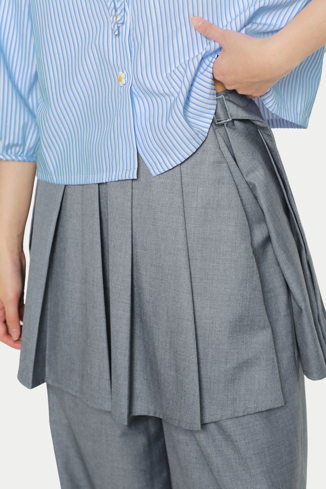 JETT PLEATED SKIRT OVER PANTS IN HEATHER GREY