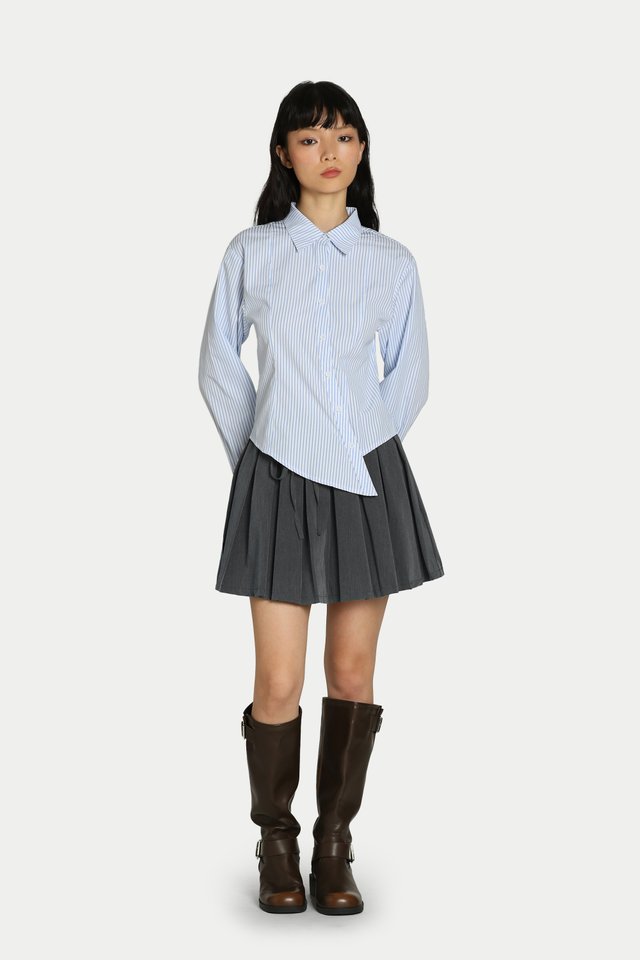 SANDY PLEATED TIE MINI SKORTS IN PEBBLE