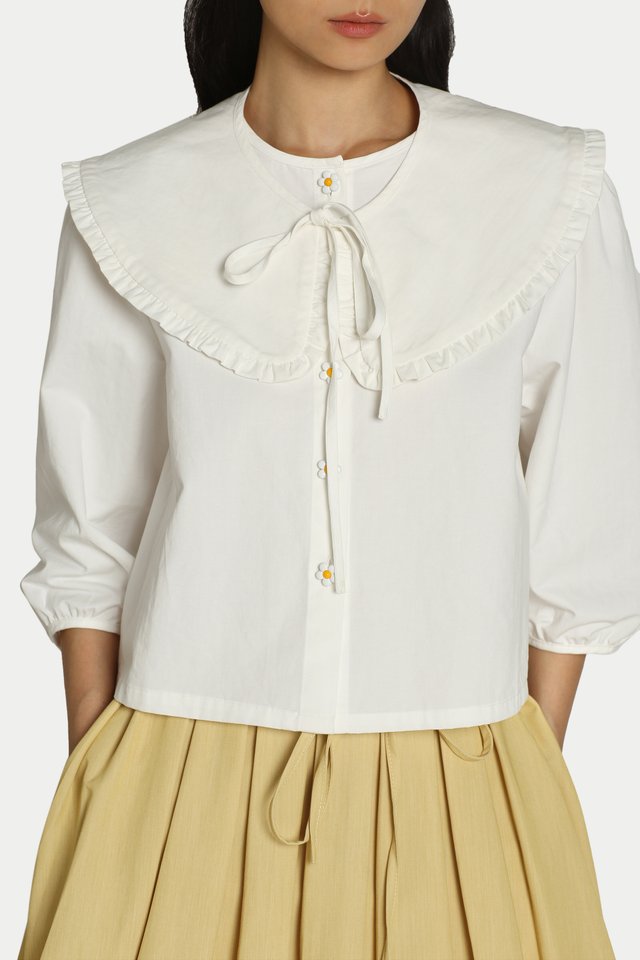DAISIE BUTTON SHIRT WITH DETACHABLE COLLAR IN WHITE