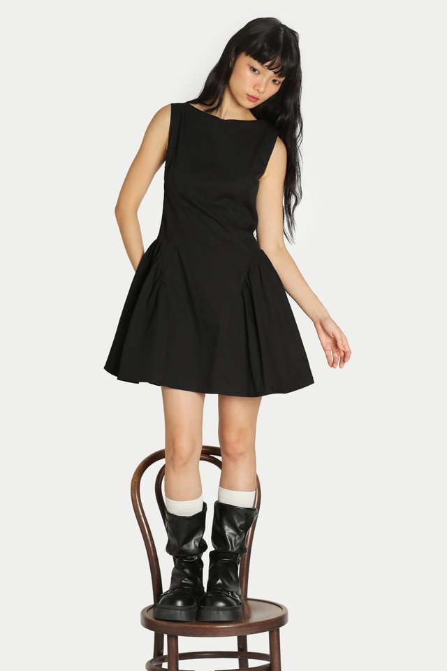 JODY SIDE GATHER ROMPER DRESS IN BLACK