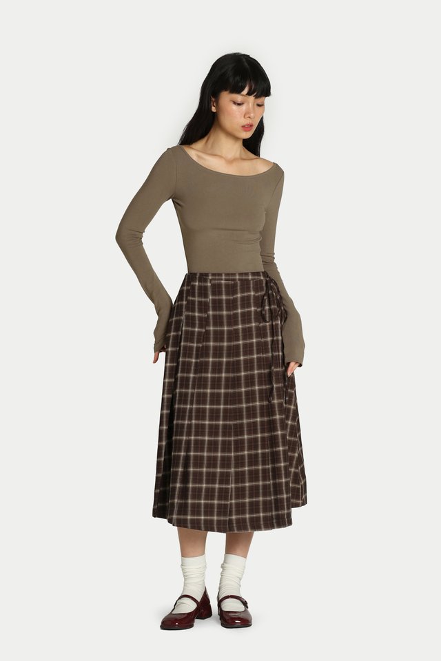 DIONE LONG LINE U-BACK TOP IN HOJICHA