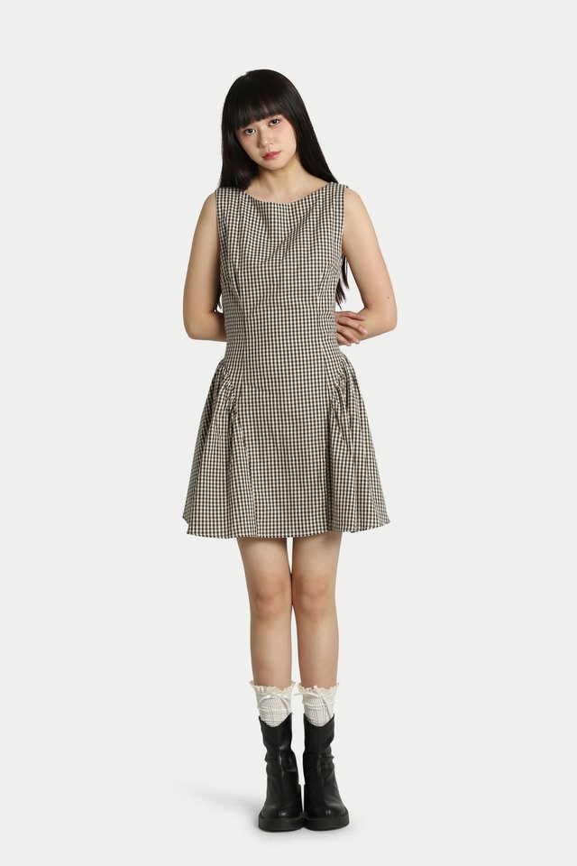 JODY SIDE GATHER ROMPER DRESS IN BROWN GINGHAM