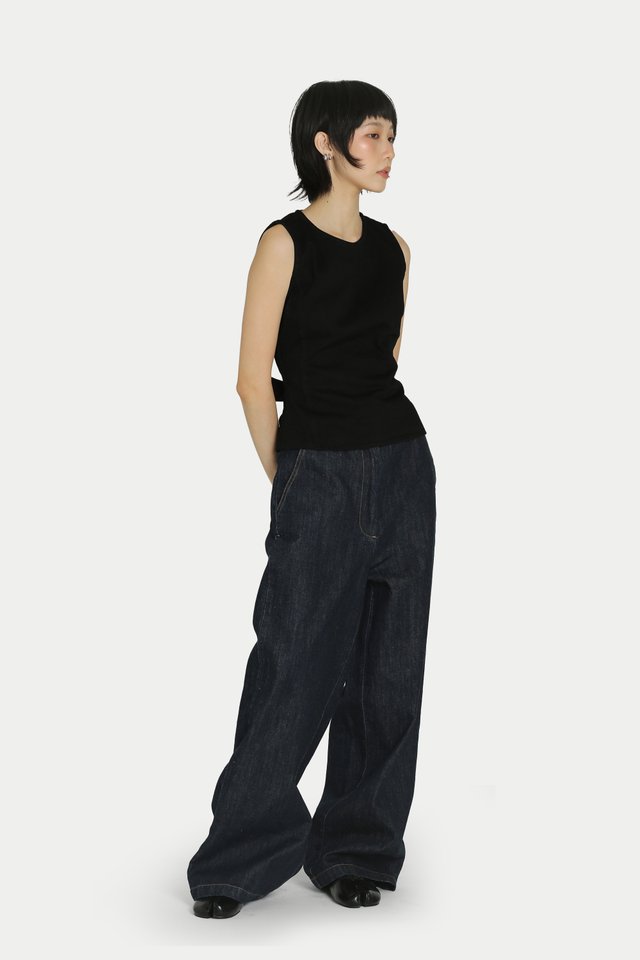 DANE STRAIGHT-CUT DENIM JEANS IN DARK WASH