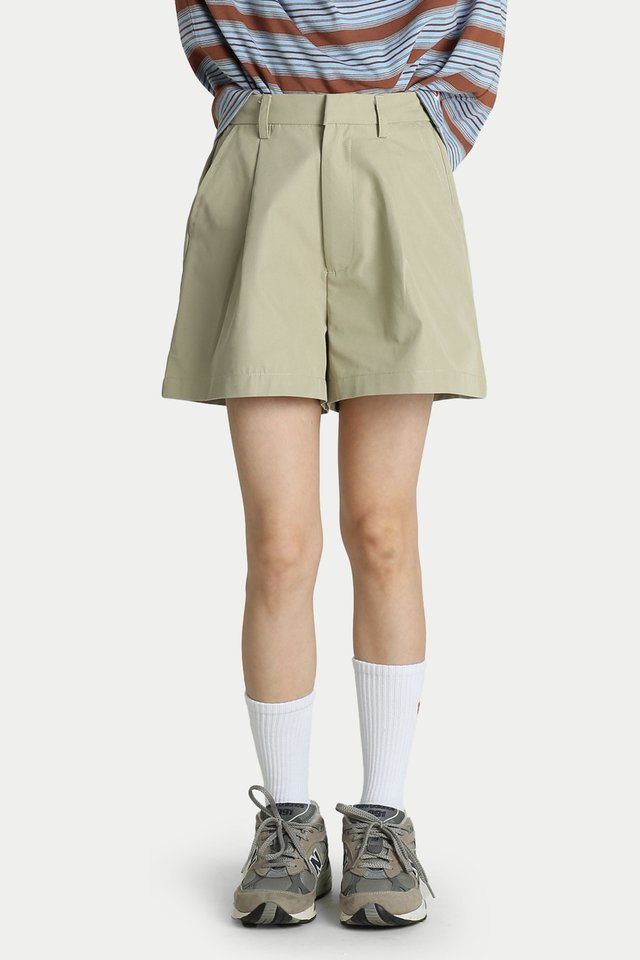 KEZIA DANDY A-LINE SHORTS IN SAND